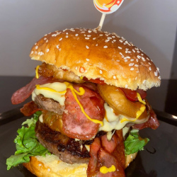 Muscle Burger Clásica